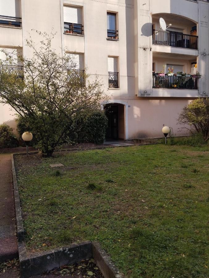 Le Beau Refuge Parisien De Cergy - Parisian Modern Flat At Cergy Exterior foto